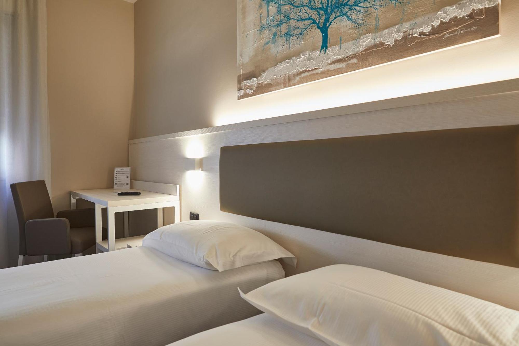 Hotel Concorde Camerano Kamer foto