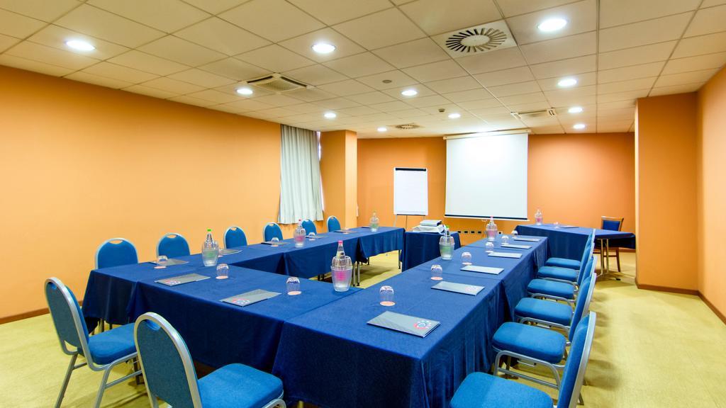Hotel Concorde Camerano Buitenkant foto