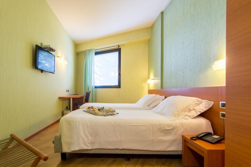 Hotel Concorde Camerano Buitenkant foto